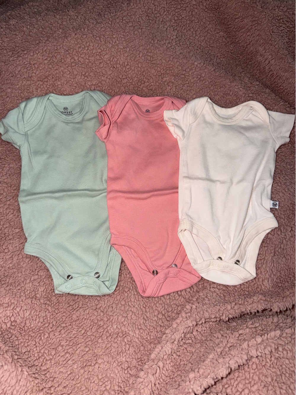Disney 3-Pack Baby Bodysuits in Mint, Pink & White